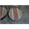 Image 2 : 2 METAL TILE BACK FOLDING PATIO CHAIRS