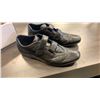 Image 2 : HUGO BOSS SIZE 44 SHOES - MADE IN ITALY