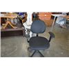 Image 3 : BLACK ROLLING GAS LIFT OFFICE CHAIR - ADJUSTABLE BACK AND TILT