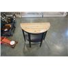 Image 2 : BLACK PINE TOP D TABLE