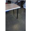 Image 3 : WOOD FINISH IKEA TABLE