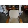 Image 2 : WOOD FRAMED RECLINING CHAIR