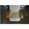 Image 3 : WOOD FRAMED RECLINING CHAIR