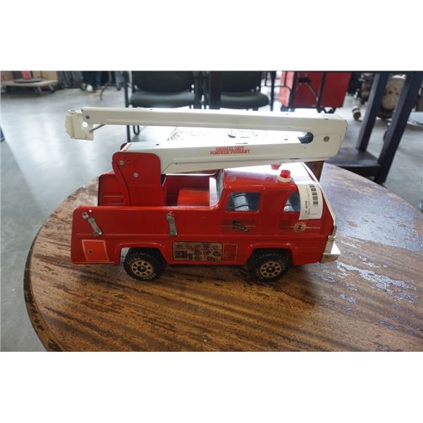 METAL TONKA FIRETRUCK