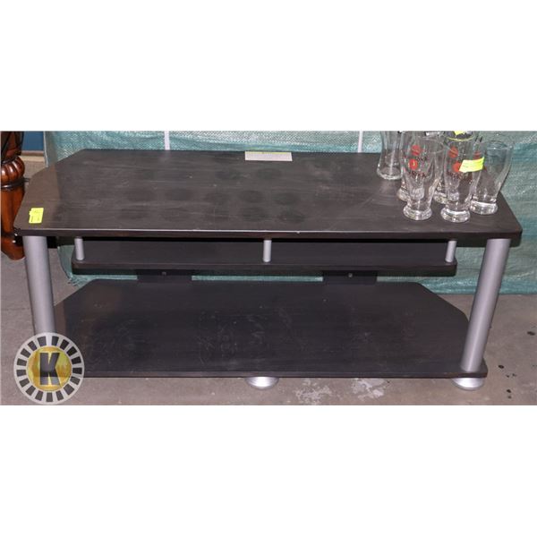 ESTATE TV STAND