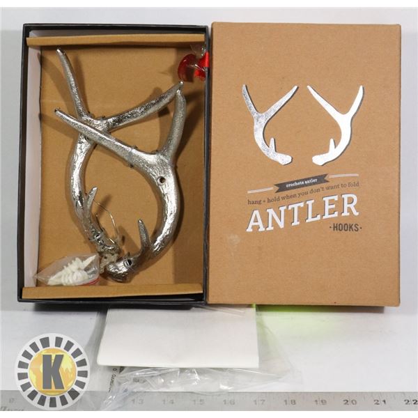CROCHETS ANTLER- SET OF 2 HOOKS
