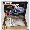 Image 1 : STAR TREK 3 PIECE ADVERSARY SET, SEALED IN BAGS