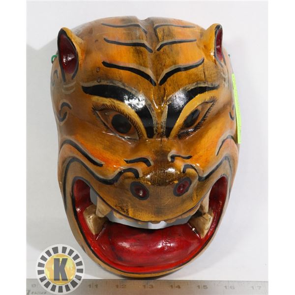 ANTIQUE WOOD CARVING WALL ART  TIGER