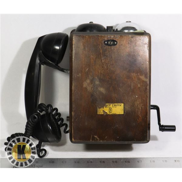 ANTIQUE NORTHERN ELECTRIC CRANK TELEPHONE OAK