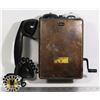 Image 1 : ANTIQUE NORTHERN ELECTRIC CRANK TELEPHONE OAK
