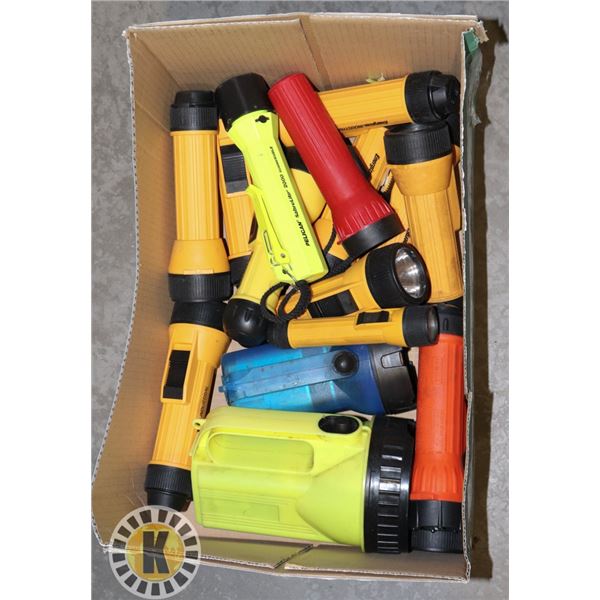 BOX LOT OF FLASHLIGHTS