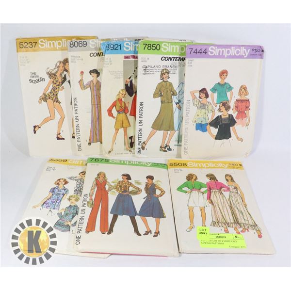 VINTAGE LOT OF 8 SIMPLICITY SEWING PATTERNS