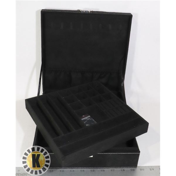 VELVET 2 LAYER JEWELRY BOX WITH KEY