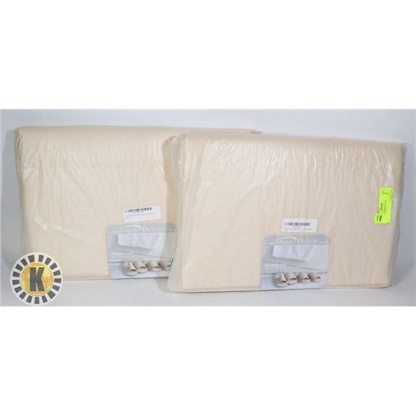 LOT OF TWO NEW MEMORY FOAM BATH MATS
