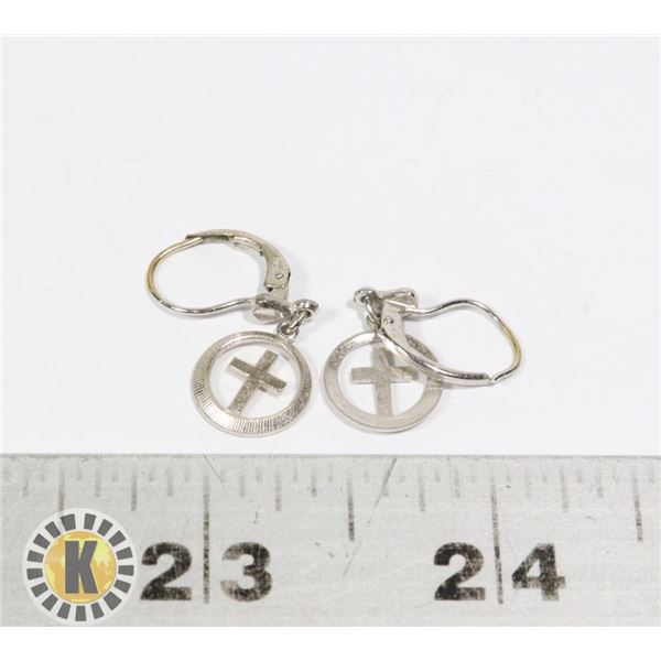 955-100 SILVER TONE EARRINGS ROUND W/ CROSSES EARRINGS