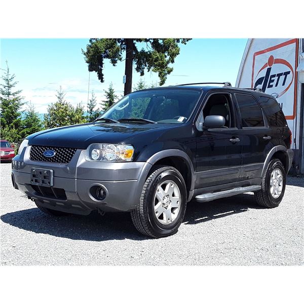 H6 --  2006 FORD ESCAPE XLT  , Black , 254364  KM's