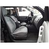 Image 21 : H6 --  2006 FORD ESCAPE XLT  , Black , 254364  KM's