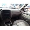 Image 37 : H2 --  2004 FORD EXPLORER EDDIE BAUER EDITION  , Black , 155411  KM's