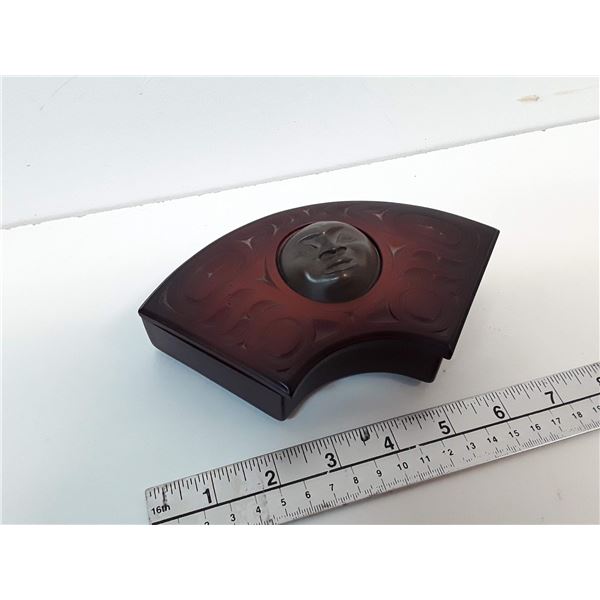 495 --  Northwest Coast First Nations Lidded Box Sun Motif
