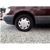 Image 15 : A8 --  1999 TOYOTA SIENNA CE, RED, 251,626 KMS