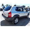 Image 5 : C5 --  2006 HYUNDAI TUCSON GL , Silver , 202953  KM's