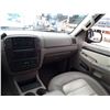 Image 37 : H2 --  2004 FORD EXPLORER EDDIE BAUER EDITION  , Black , 155411  KM's