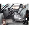 Image 32 : F6 --  2000 INFINITI QX4 4X4  , Black , 297171  KM's
