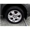 Image 10 : B2 --  2004 TOYOTA MATRIX XR , Grey , 238680  KM's