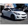 Image 3 : E6 --  2013 HYUNDAI ELANTRA GLS , White , 116787  KM's