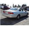 Image 5 : E4 --  2000 TOYOTA CAMRY CE , Silver , 297139  KM's