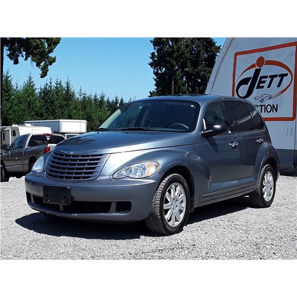 D4 --  2008 CHRYSLER PT CRUISER  , Silver , 145509  KM's