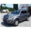 Image 1 : D3 --  2010 FORD ESCAPE XLT , Grey , 127458  KM's