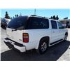 Image 5 : I3 --  2003 GMC YUKON XL DENALI 4X4 , White , 366500  KM's