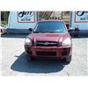 Image 2 : A12C --  2005 HYUNDAI TUCSON GL , Red , 282657  KM's