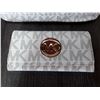 Image 2 : 546 --  Michael Kors Handbag & Clutch - - Authenticity Unknown - Locker Clean Out