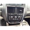 Image 36 : F2 --  2011 DODGE GRAND CARAVAN EXPRESS , Grey , 288799  KM's