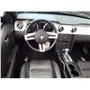 Image 32 : H6A --  2007 FORD MUSTANG GT CONVERTIBLE , Grey , 198366  KM's