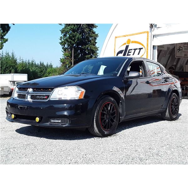 B4 --  2013 DODGE AVENGER SE  , Black , 149218  KM's