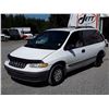 Image 1 : A6 --  1998 PYMOUTH VOYAGER  , White , 274700  KM's