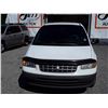 Image 2 : A6 --  1998 PYMOUTH VOYAGER  , White , 274700  KM's