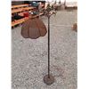 Image 1 : 572 --  Cast Iron Arm Lamp