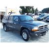 Image 3 : G1 --  2004 DODGE DAKOTA QUAD SPORT 4X4 , Grey , 194966  KM's