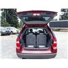 Image 25 : E4 --  2005 FORD FREESTYLE SEL , Red , 204741  KM's