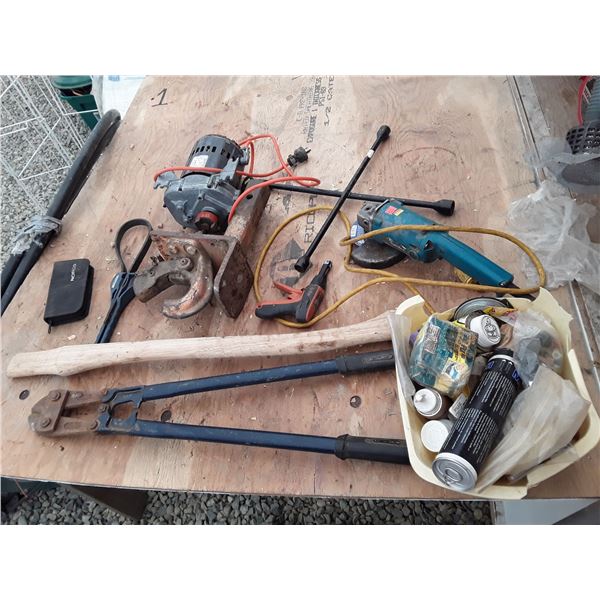 639 --  Lot of Hand and Power Tools