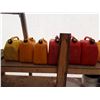 Image 2 : 652 --  Lot of 6 Jerry Cans 3 Gas 3 Diesel