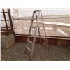 Image 1 : 651 --  6ft Aluminum Step Ladder