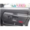 Image 26 : H2 --  2005 DODGE RAM 1500 ST CREW CAB 4X4, BLACK, 277,421 KMS
