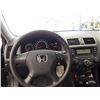 Image 21 : C1 --  2005 HONDA ACCORD LX  , Silver , 217294  KM's