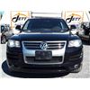 Image 2 : H6 --  2010 VW TOUAREG TDI AWD , Black , 180942  KM's