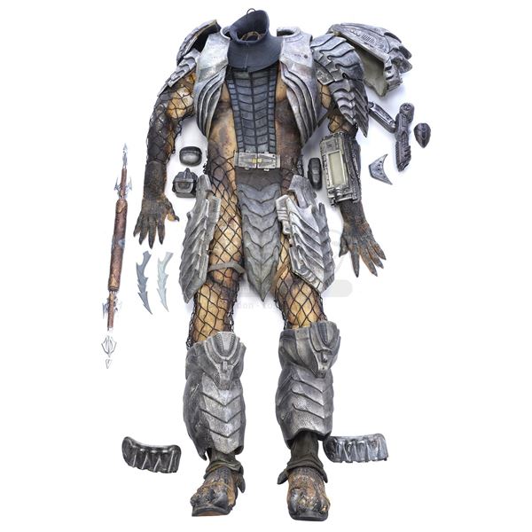 Lot # 18: AVP: ALIEN VS. PREDATOR (2004) - Scar (Ian Whyte) Predator Costume